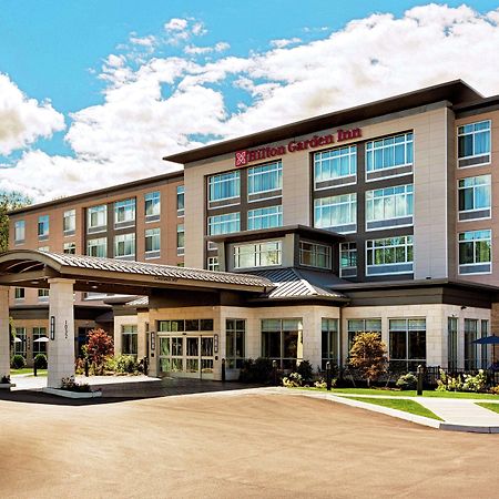 Hilton Garden Inn Lenox Питсфилд Экстерьер фото