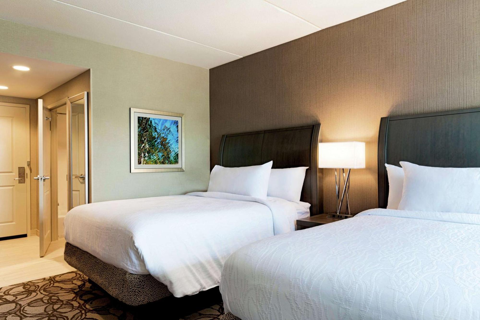Hilton Garden Inn Lenox Питсфилд Экстерьер фото