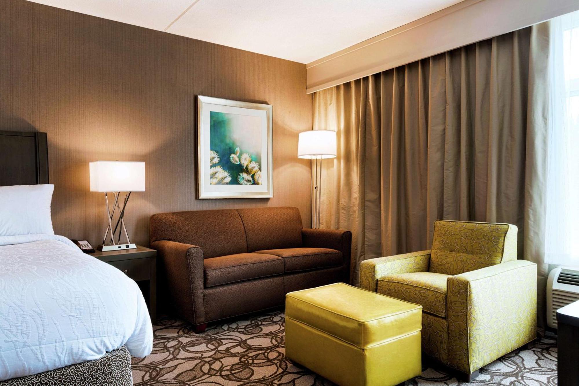 Hilton Garden Inn Lenox Питсфилд Экстерьер фото